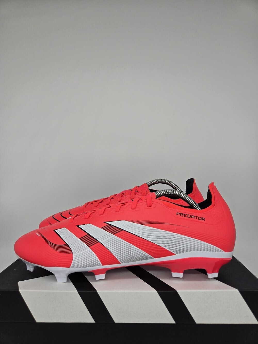 adidas Predator League FG/MG Pure Victory Pack Men's Soccer Cleats Size 11.5